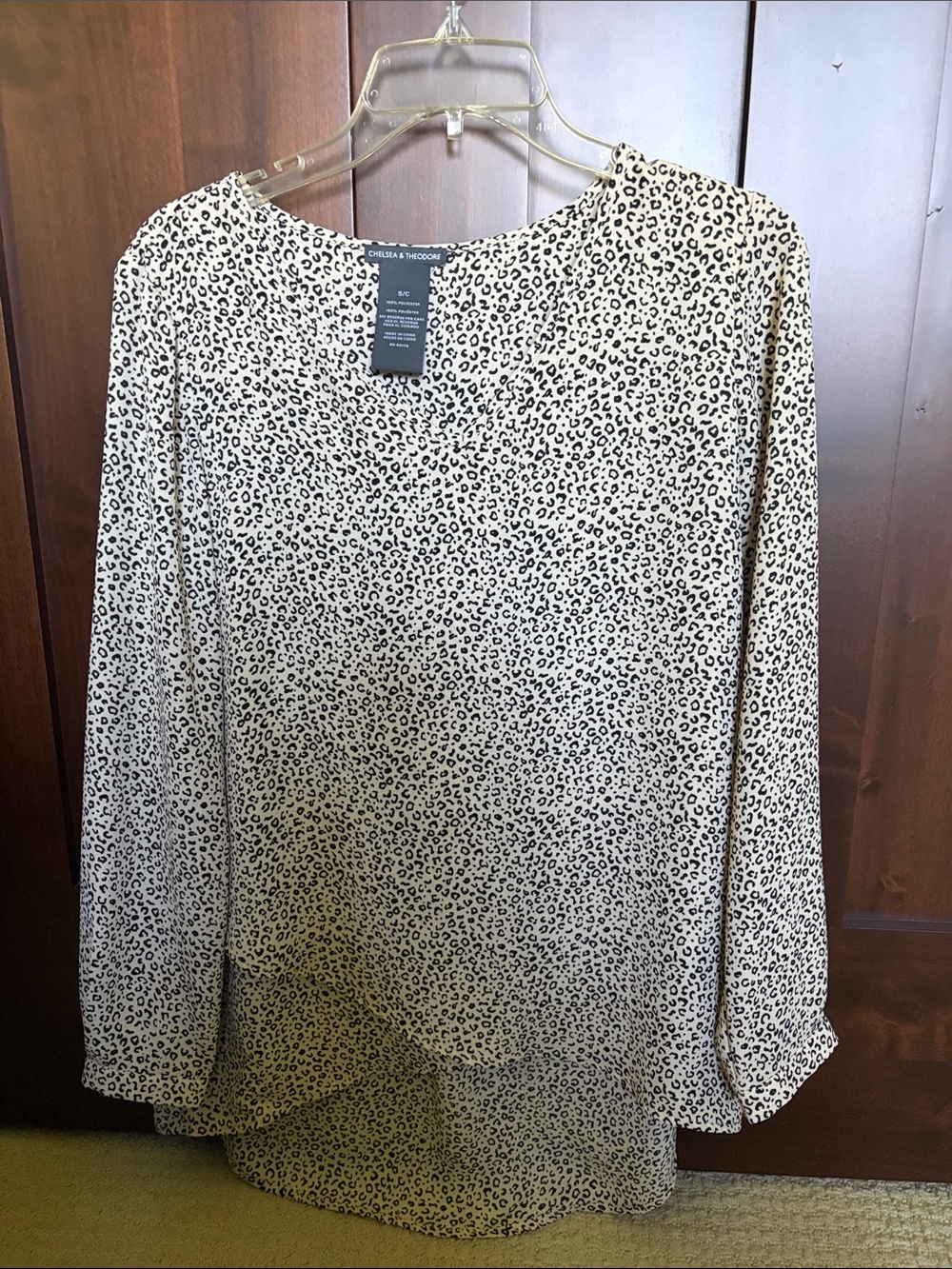 Chelsea & Theodore Beige and Black Leopard Print Long Sleeve Blouse
